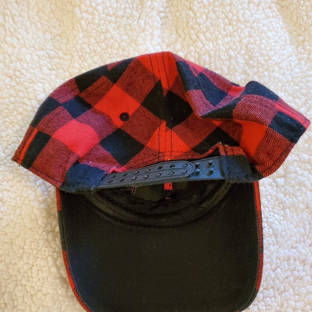Ole Red black and red plaid baseball cap. Adjustable - Picture 3 of 4
